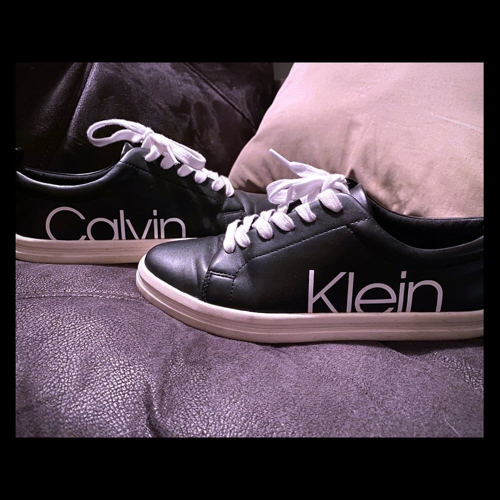 🔴SOLD 🔴Calvin Klein sneakersSOLD